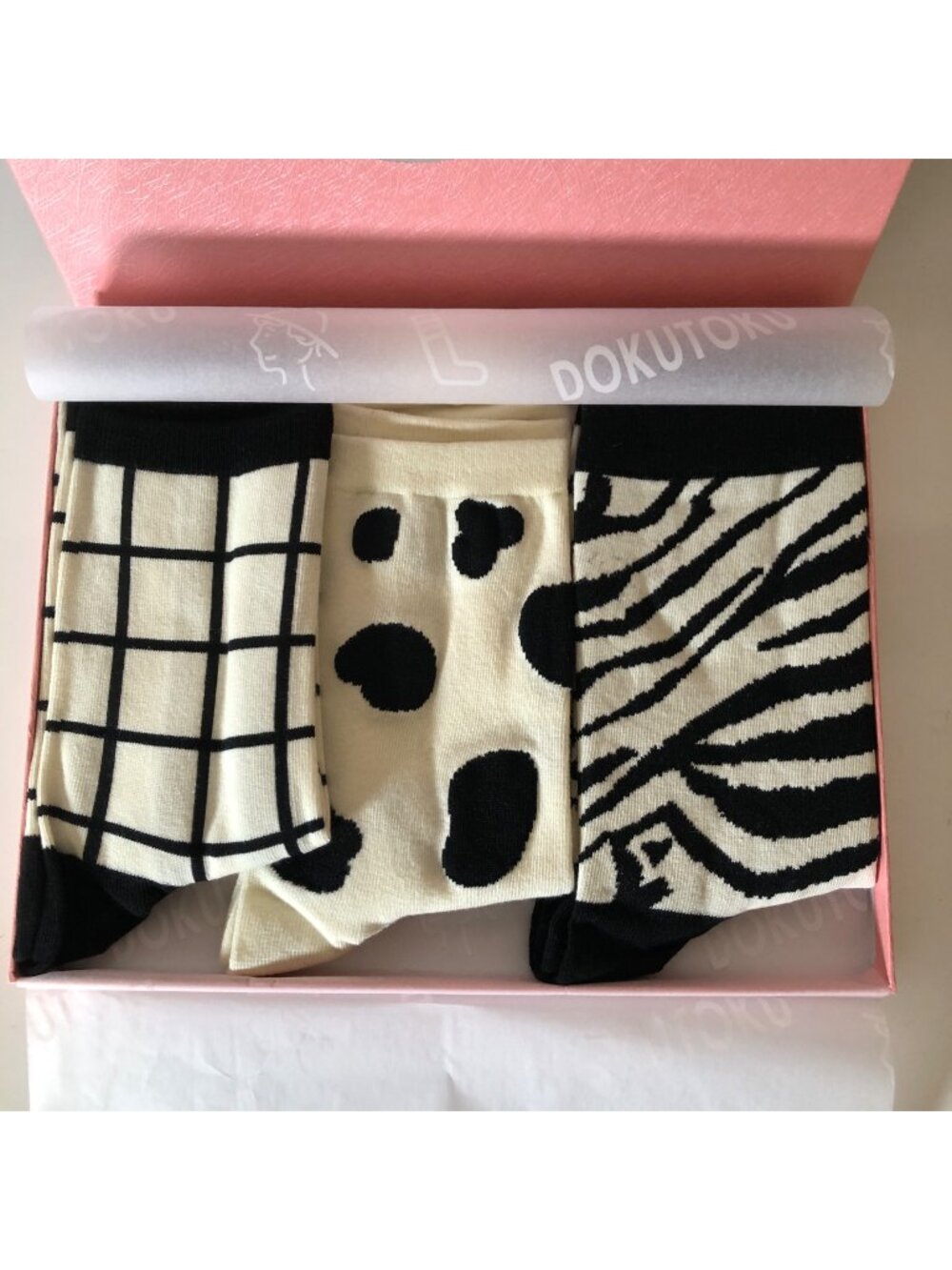 Dokutoku Animal Patterned Crew Socks Gift Box Set 3 Pairs Womens Black White NEW